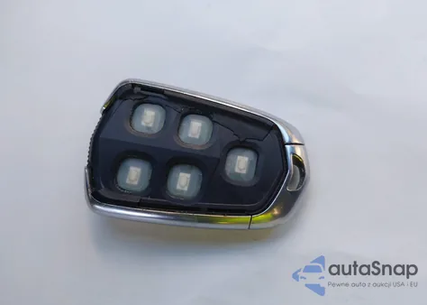 2015 Cadillac Xts W20 Livery Package z USA, uszkodzony, nr VIN 2G61U5S39F9146430